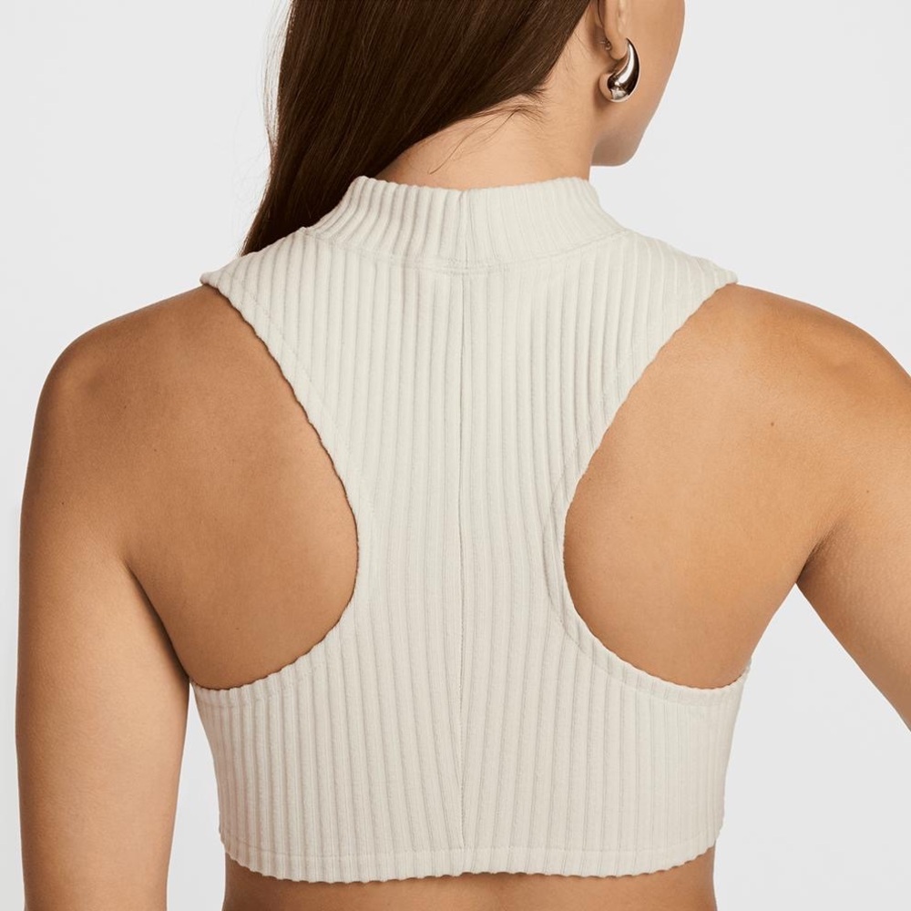 Nike special edition tank top bra shirt - Picture 3 of 7